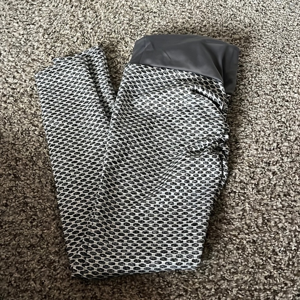 Grey leggings